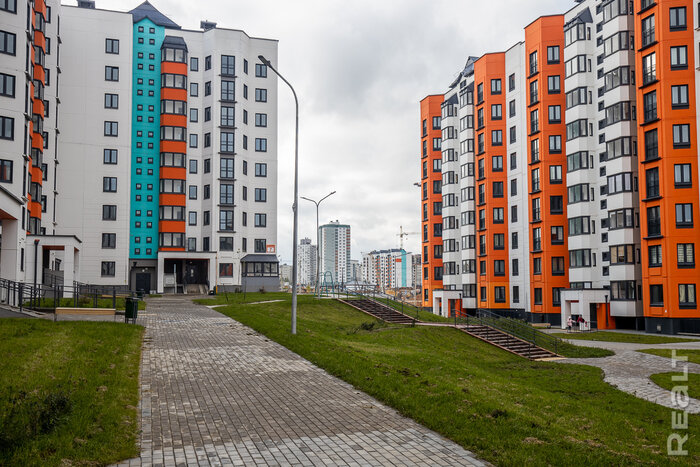 Лукашенко разрешил продавать очередникам квартиры в Минске, которые раньше можно было купить только на аукционе