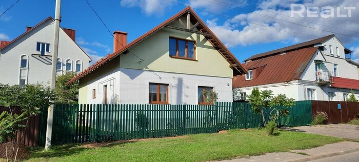 Современные, недорогие и не под снос. Посмотрите, какие симпатичные дома продают сейчас в Минске