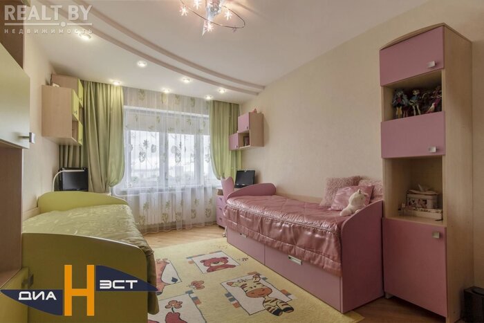 Лестницы и от $818 за "квадрат". Как выглядят самые дешевые двухуровневые квартиры с ремонтом в Минске