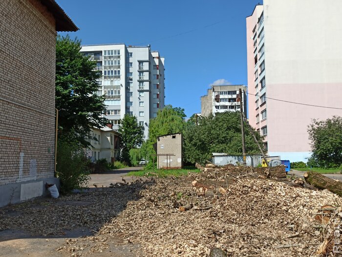 На Волгоградской начался снос двухэтажных домов. На их месте построят многоэтажки