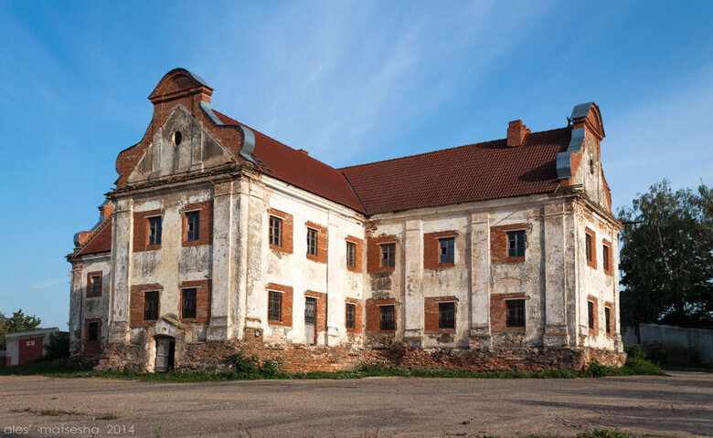 Этот старинный монастырь продали за 44 рубля. Вот что здесь планируют открыть