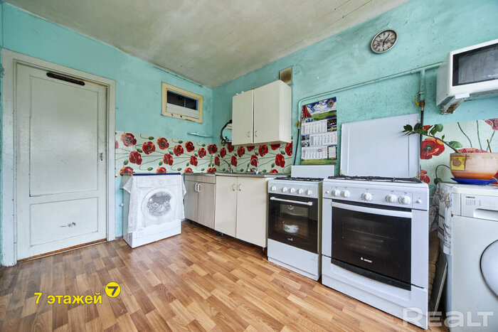 В Минске продается раритет – настоящая коммунальная квартира. Посмотрели, как она выглядит