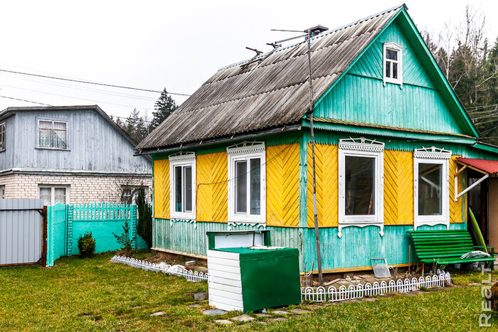 «За два отпуска в Турции можно купить дом под Минском» — Что происходит с ценами на рынке загородной недвижимости