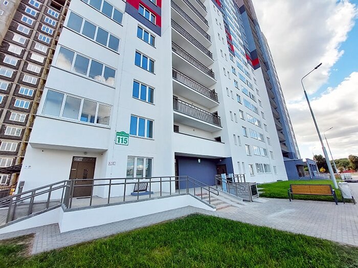 Как движется стройка двух домов на Притыцкого, где еще есть свободные ...