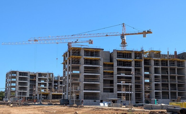 В строящемся доме за кольцевой предложили еще 6 квартир. А по какой цене?