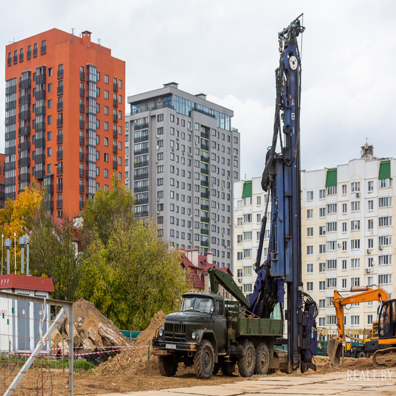 На ул. Жуковского в Минске началось строительство еще одной высотки: первые  квартиры в продаже появятся к концу года — последние Новости на Realt