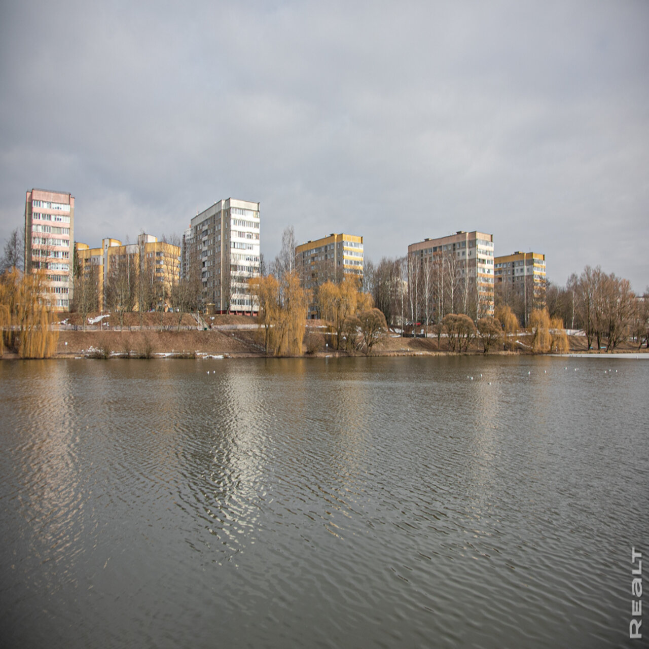 Как живется в домах напротив 