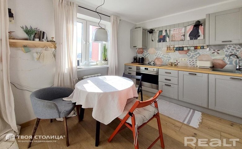 Аванс взял, но кухню не сделал: директор мебельной фирмы обманул не менее 15 клиентов