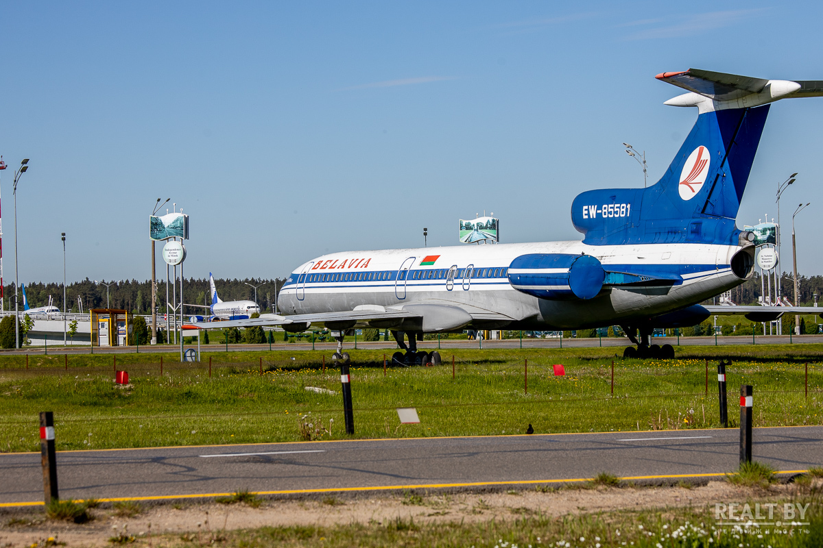 Минск аэропорт авиамузей.