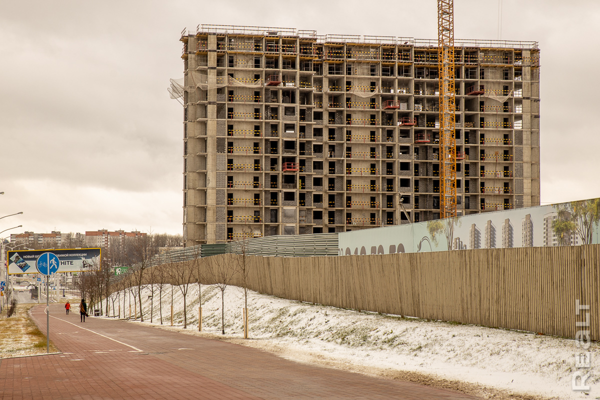 С июня возвели уже 16 этажей. Посмотрели, на каком этапе сейчас строительство  домов на Грушевке — последние Новости на Realt