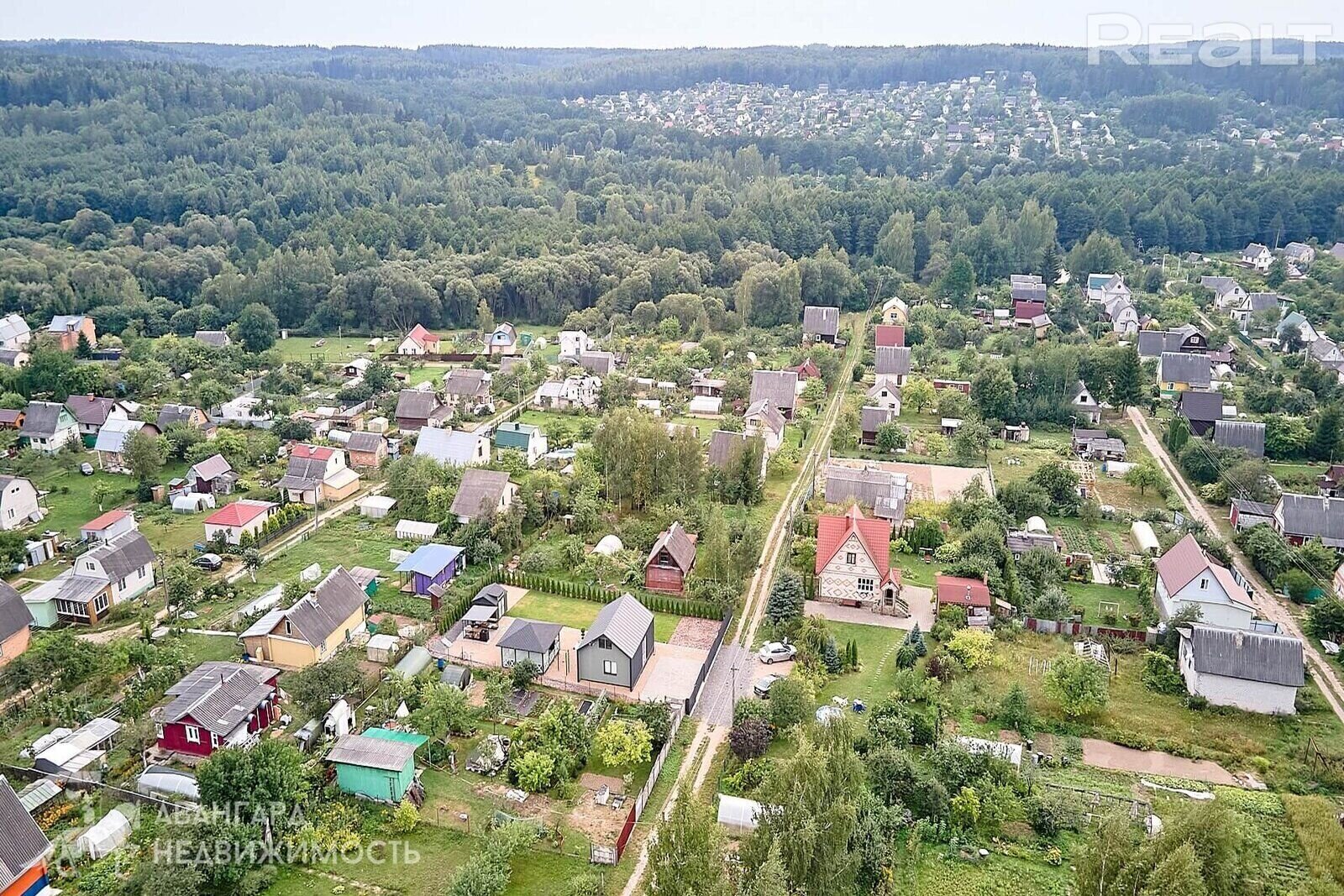 Классный дом со всеми коммуникациями и стильным интерьером. Нашли отличную  недорогую дачу под Минском — последние Новости на Realt