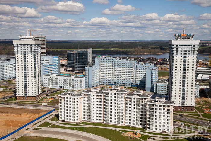 Рынок недвижимости не должен упасть, а инвесторы Минска предпочитают Лебяжий — эксперт