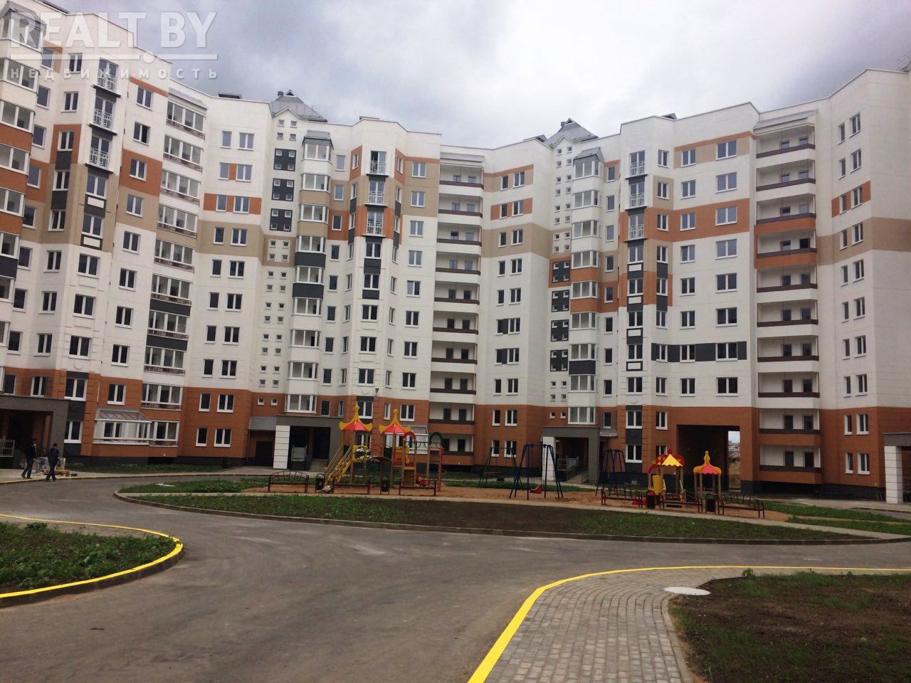 Лошица 2 минск. Лошица. Лошица минск фото. Микрорайон волковыск солнечный. Лошица 4 стройка 2008 панорама.