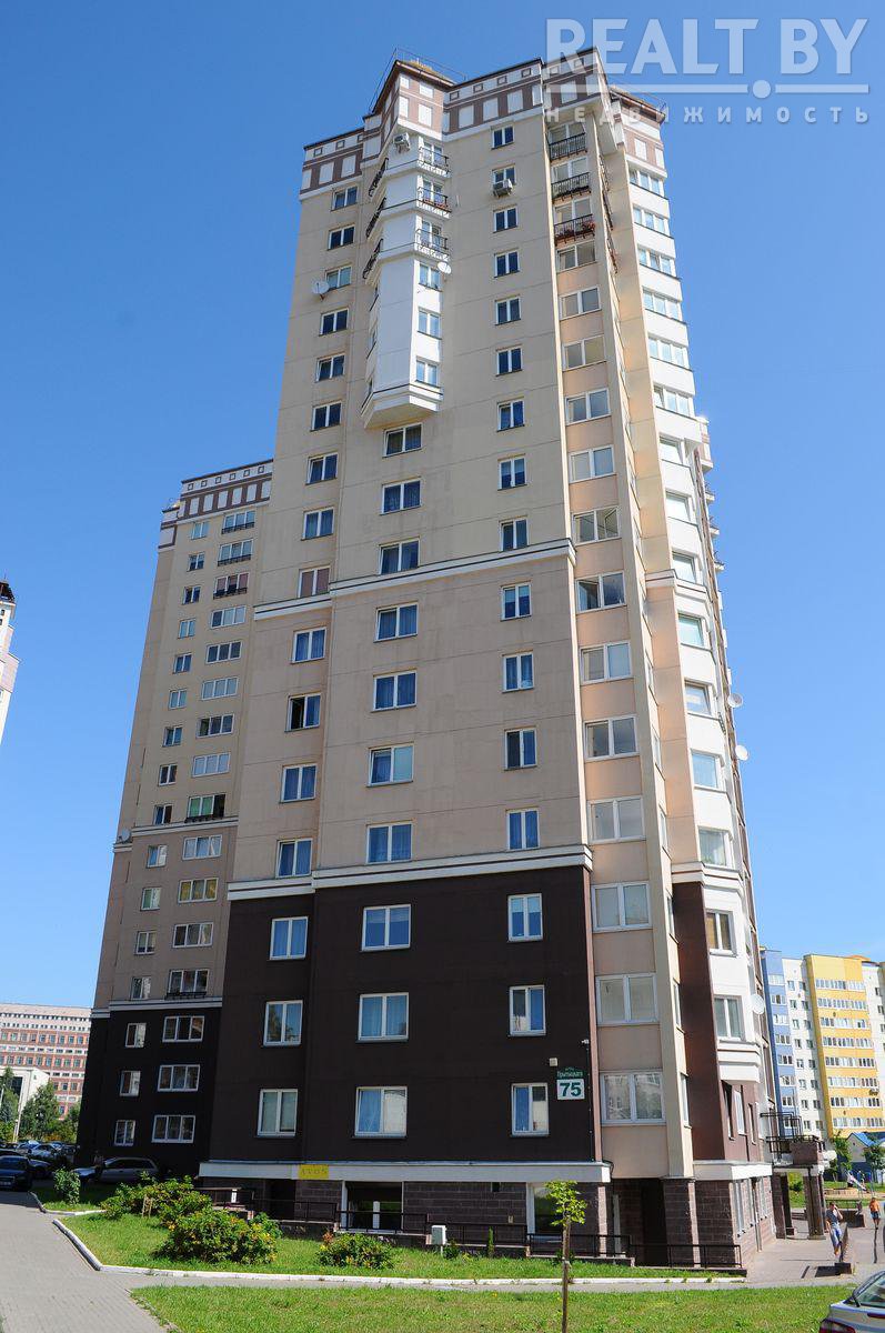 притыцкого дом 75 (94) фото